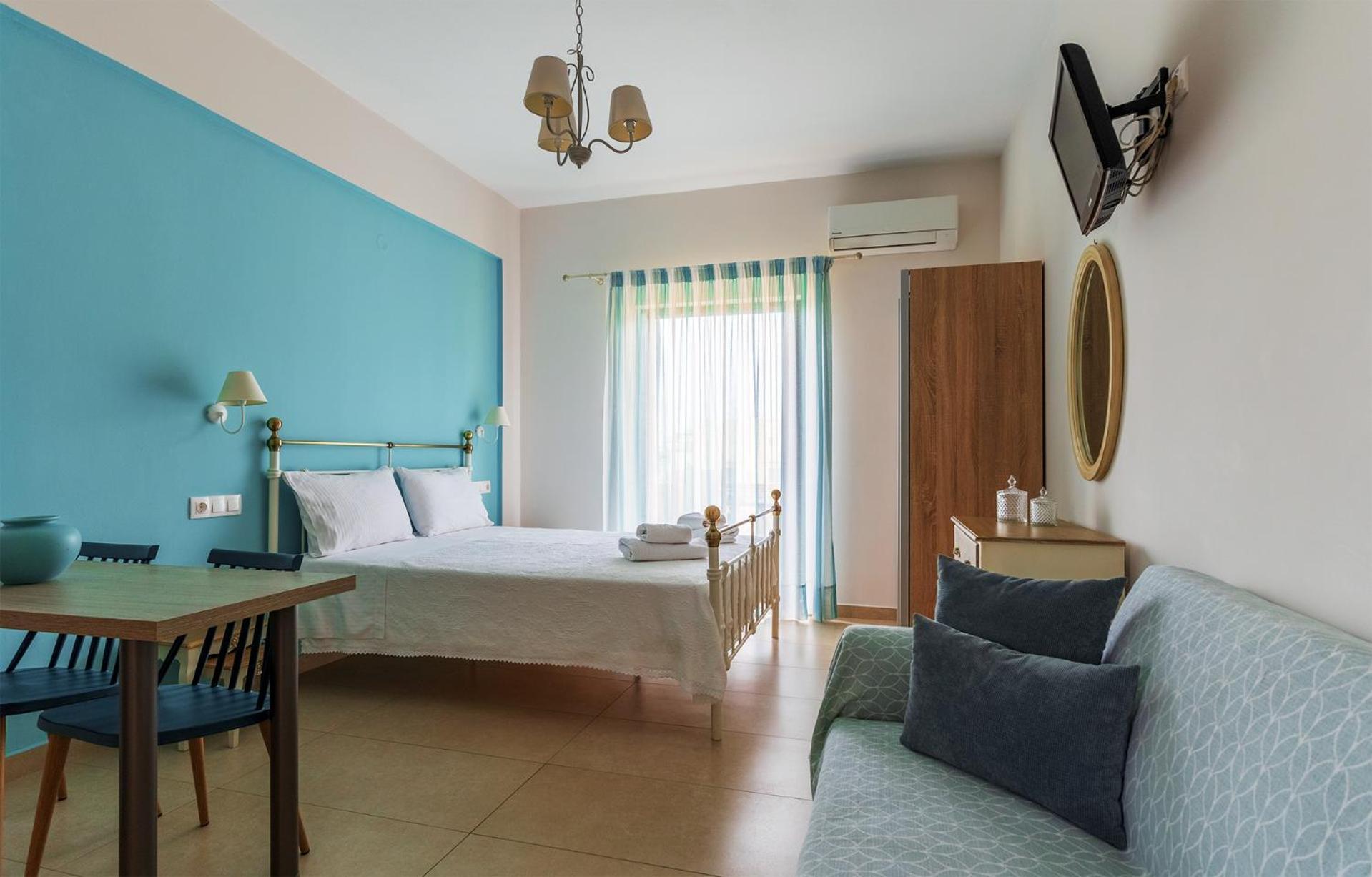 Kaiti 'S Studios & Apartments Палиохора Екстериор снимка