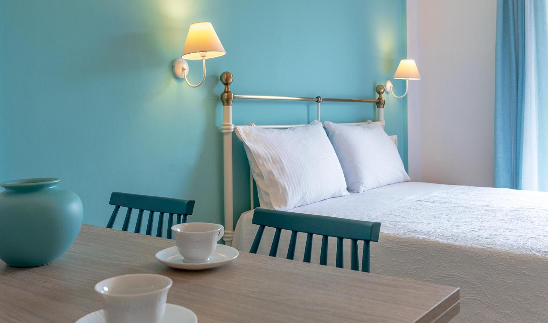 Kaiti 'S Studios & Apartments Палиохора Екстериор снимка