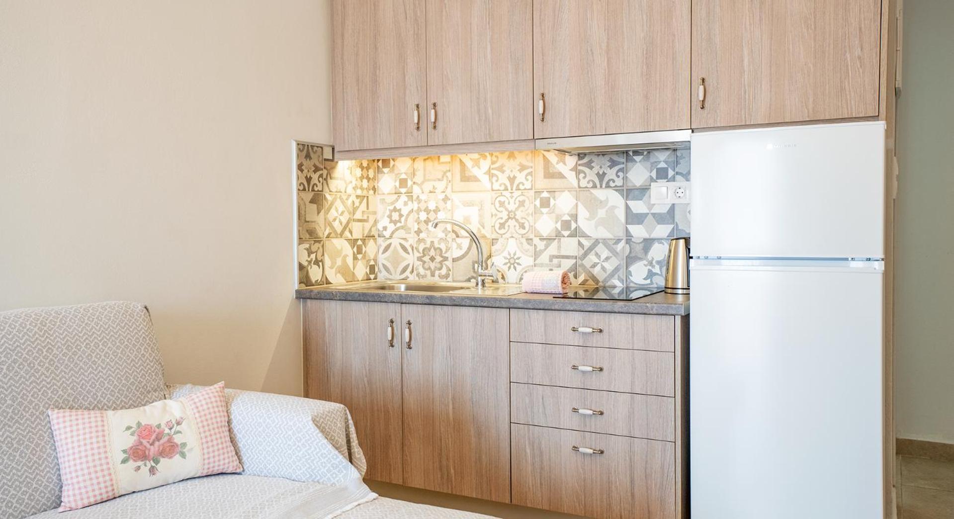 Kaiti 'S Studios & Apartments Палиохора Екстериор снимка